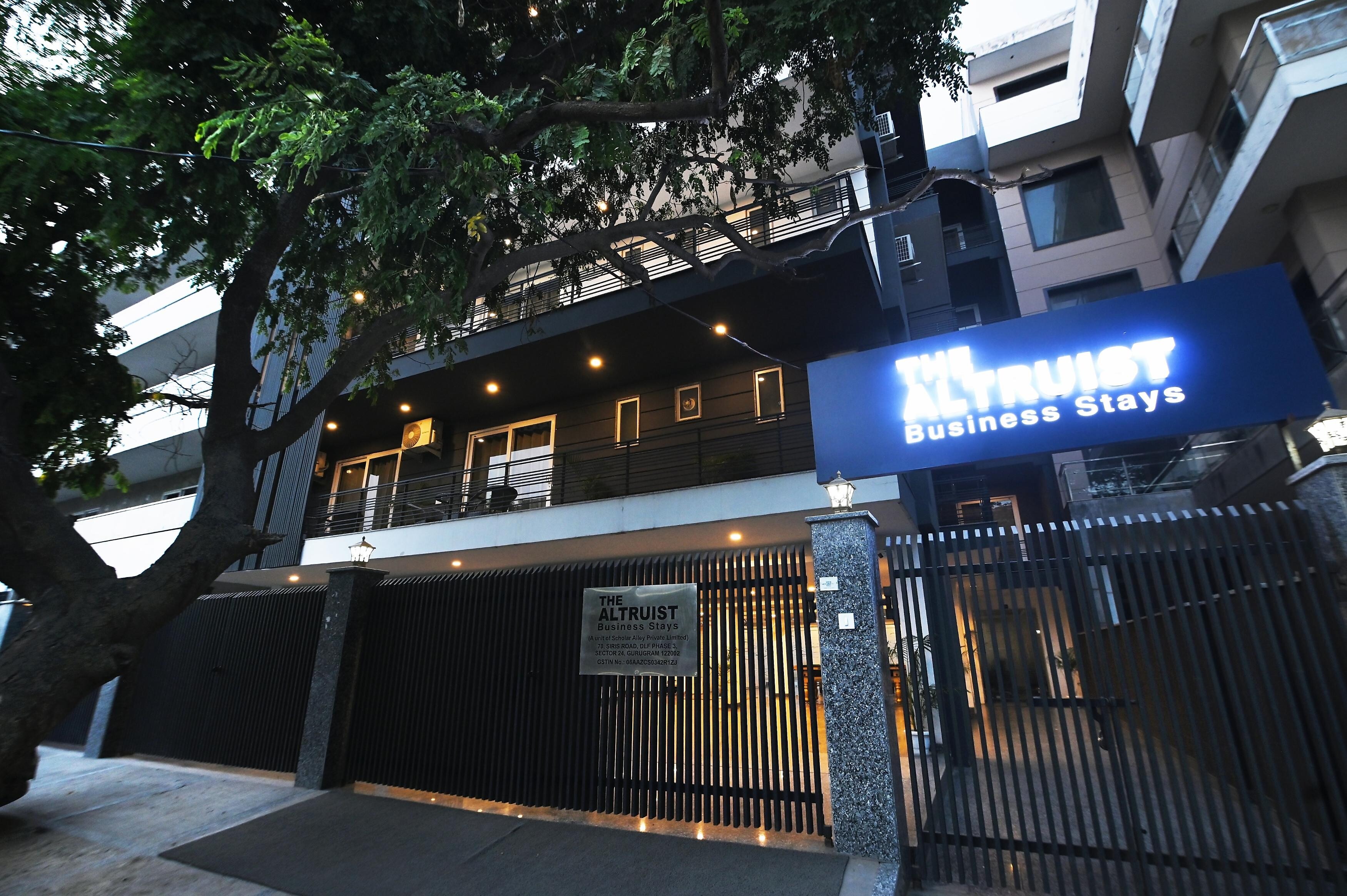 THE ALTRUIST BUSINESS STAYS DLF PHASE 3